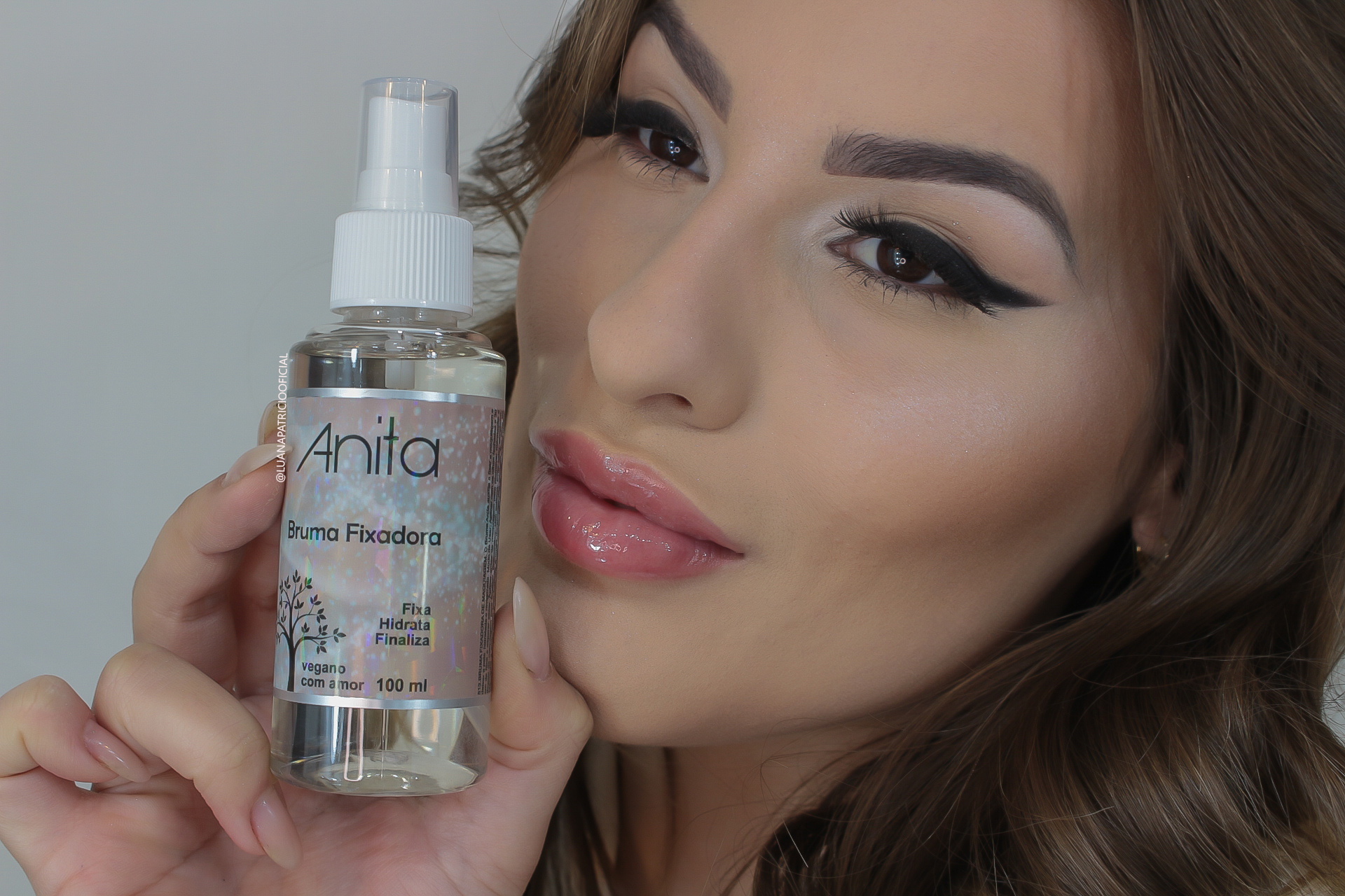 BRUMA FIXADORA - ANITA - 513.jpg